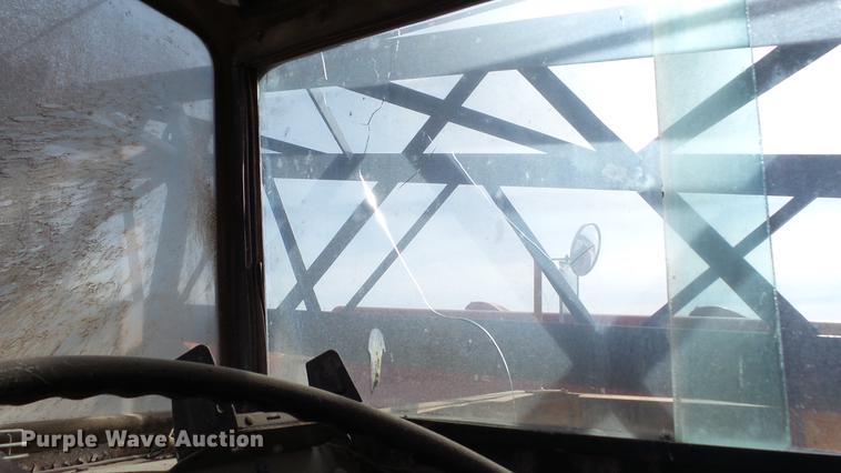 image for item DC5666 1991 Link Belt HC-78B crane