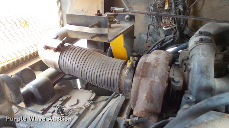 image for item DC5666 1991 Link Belt HC-78B crane