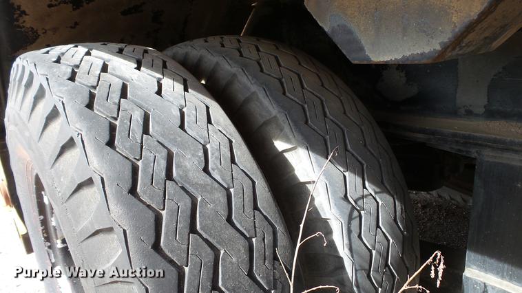 image for item DC5666 1991 Link Belt HC-78B crane