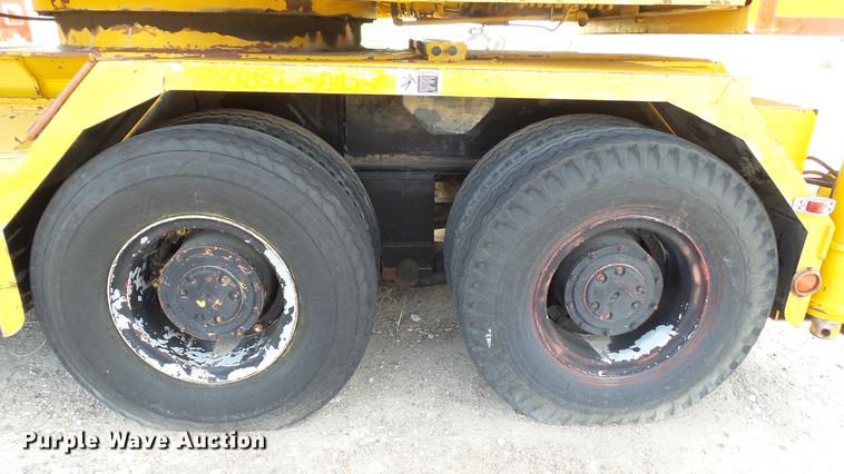 image for item DC5666 1991 Link Belt HC-78B crane