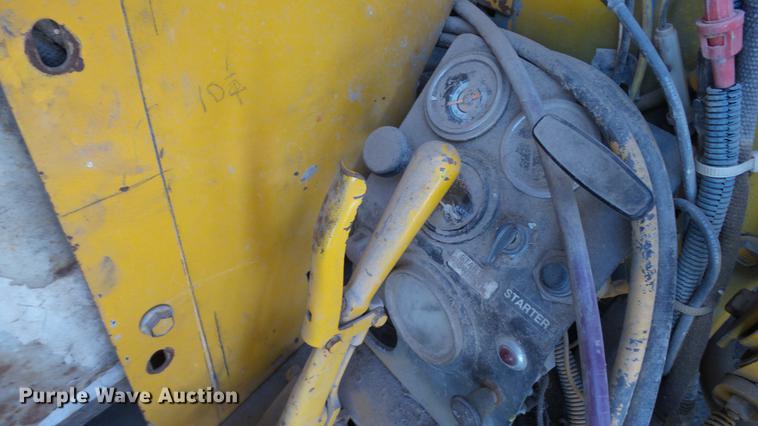 image for item DC5666 1991 Link Belt HC-78B crane