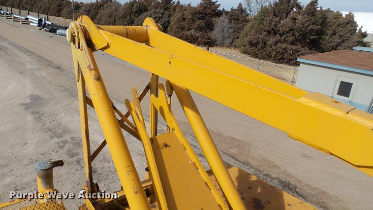 image for item DC5666 1991 Link Belt HC-78B crane
