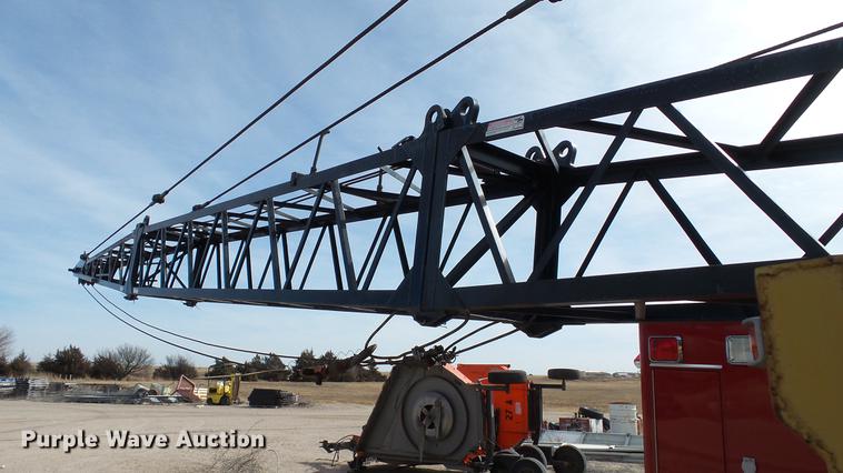 image for item DC5666 1991 Link Belt HC-78B crane