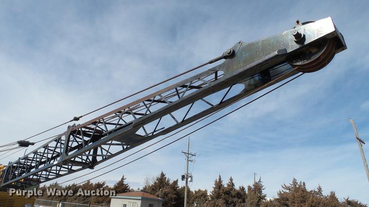 image for item DC5666 1991 Link Belt HC-78B crane