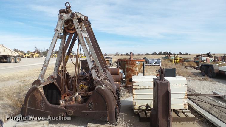 image for item DC5666 1991 Link Belt HC-78B crane