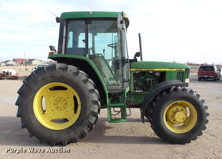 image for item DC5668 1998 John Deere 6410 MFWD tractor