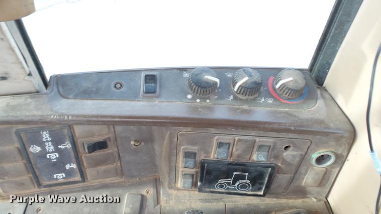 image for item DC5668 1998 John Deere 6410 MFWD tractor