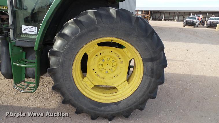 image for item DC5668 1998 John Deere 6410 MFWD tractor