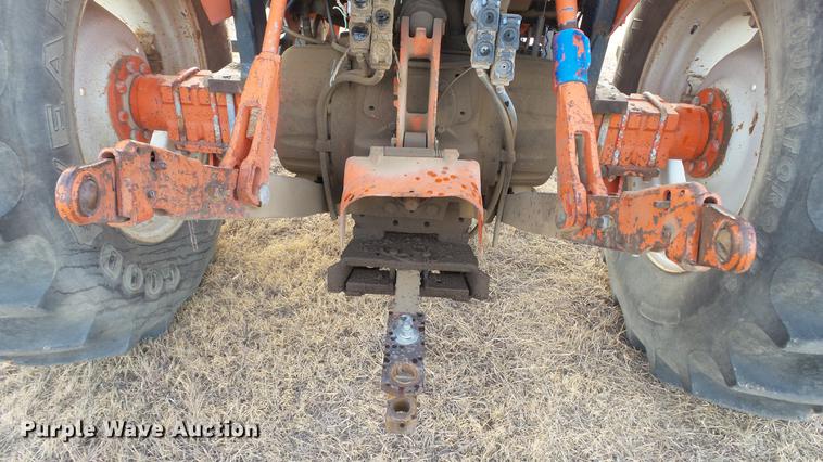 image for item DC5673 1994 Ford 6640 tractor