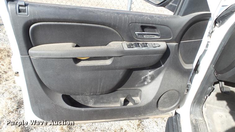 image for item DC5674 2013 Chevrolet Tahoe Police SUV