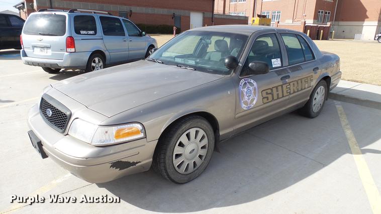 image for item DC5676 2008 Ford Crown Victoria Police Interceptor