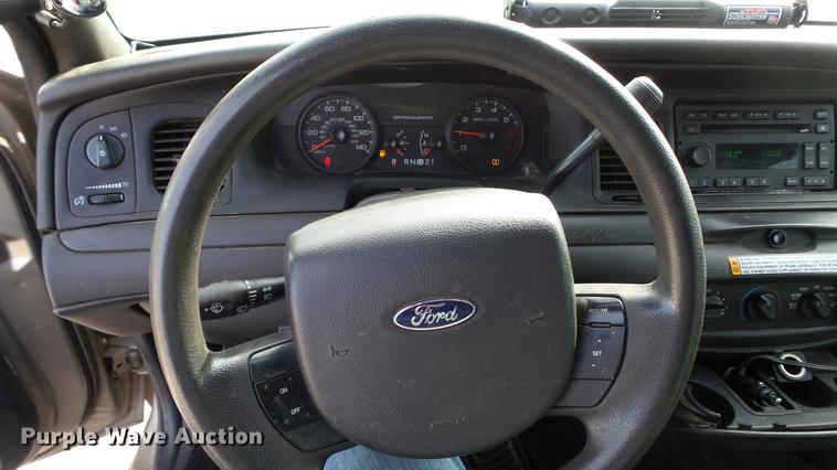 image for item DC5676 2008 Ford Crown Victoria Police Interceptor