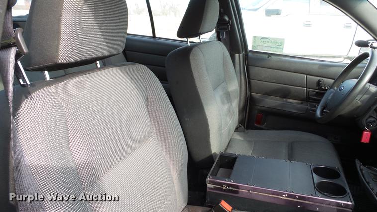 image for item DC5676 2008 Ford Crown Victoria Police Interceptor