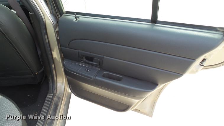 image for item DC5676 2008 Ford Crown Victoria Police Interceptor