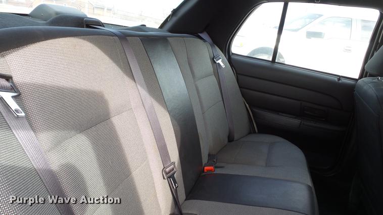 image for item DC5676 2008 Ford Crown Victoria Police Interceptor