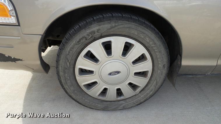 image for item DC5676 2008 Ford Crown Victoria Police Interceptor