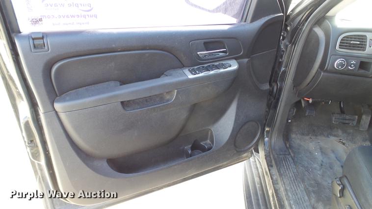 image for item DC5677 2012 Chevrolet Tahoe Police SUV