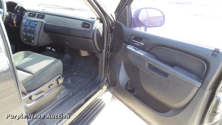 image for item DC5677 2012 Chevrolet Tahoe Police SUV