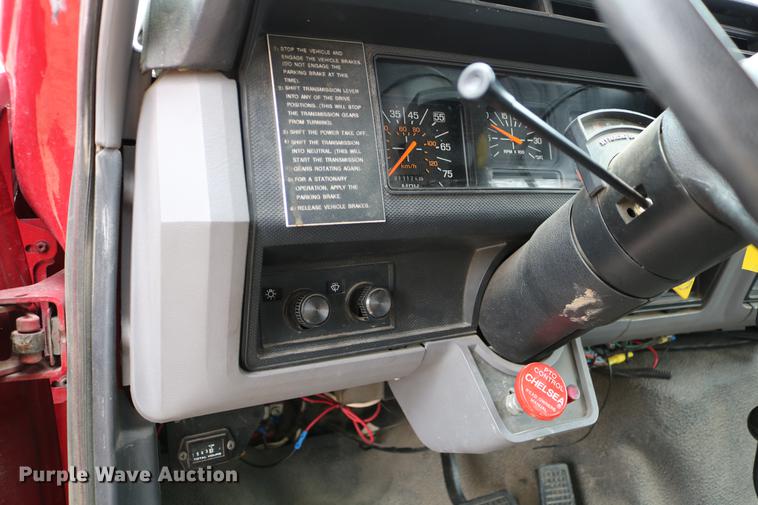 image for item DC7716 1997 Ford F800 fire truck