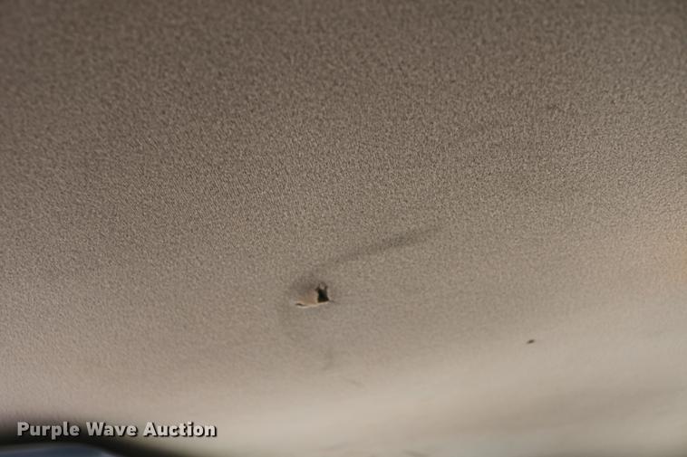 image for item DC7716 1997 Ford F800 fire truck