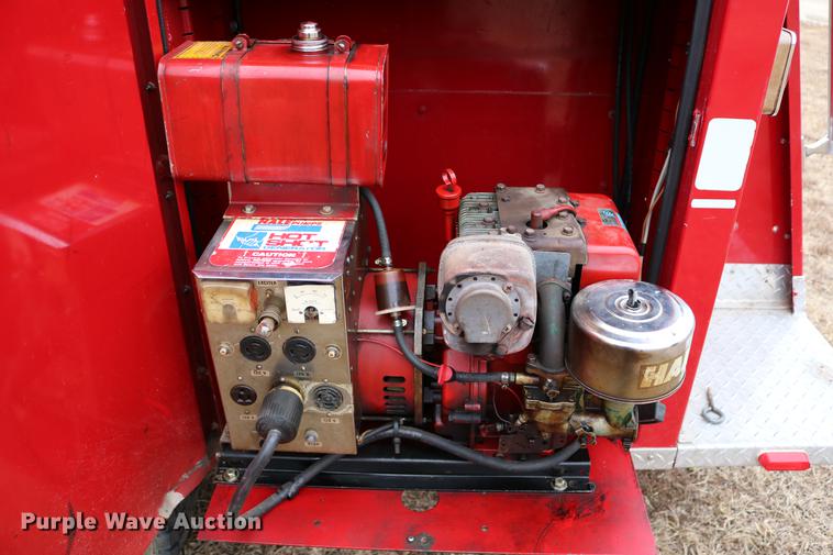 image for item DC7716 1997 Ford F800 fire truck