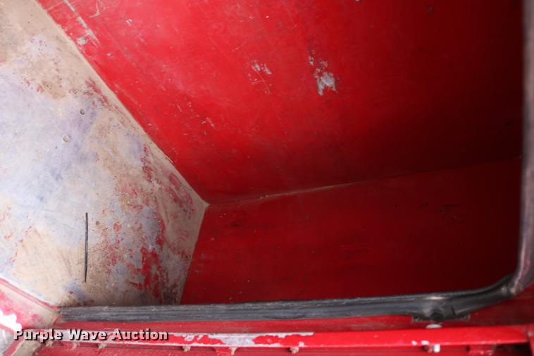 image for item DC7716 1997 Ford F800 fire truck