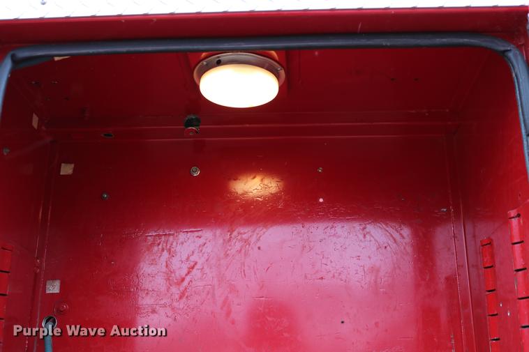 image for item DC7716 1997 Ford F800 fire truck