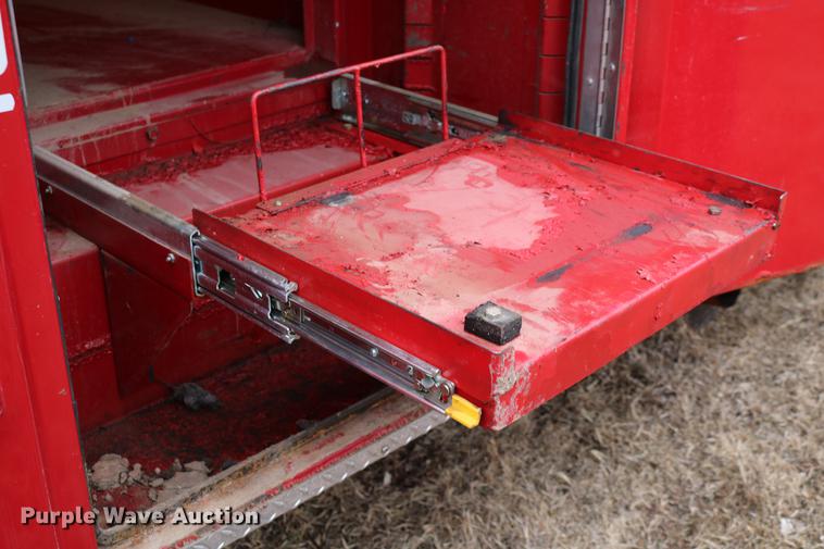 image for item DC7716 1997 Ford F800 fire truck