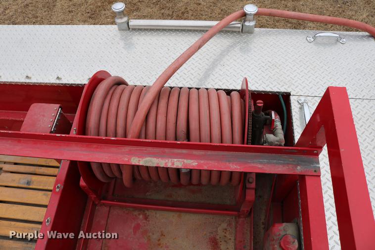 image for item DC7716 1997 Ford F800 fire truck