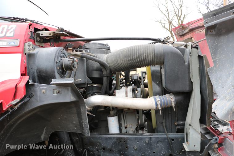 image for item DC7716 1997 Ford F800 fire truck