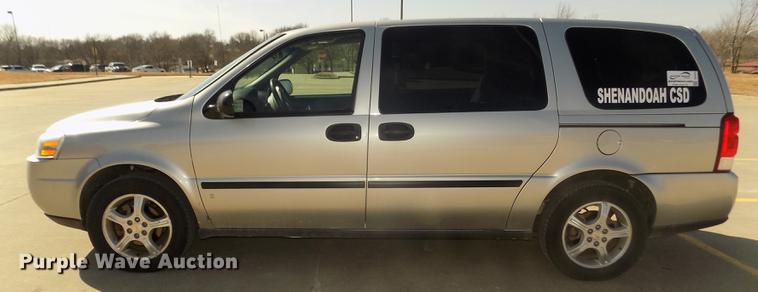 image for item DD2876 2007 Chevrolet Uplander LS Ext. van