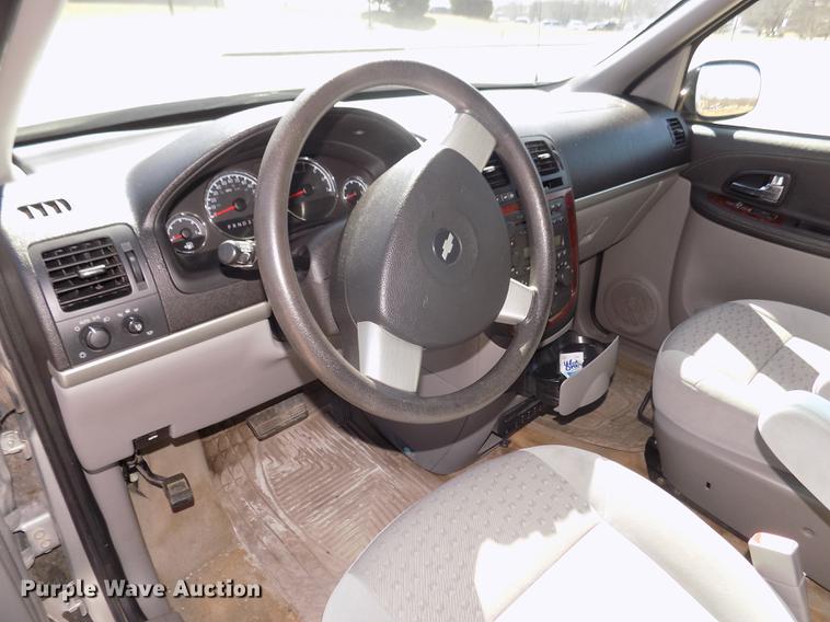image for item DD2876 2007 Chevrolet Uplander LS Ext. van