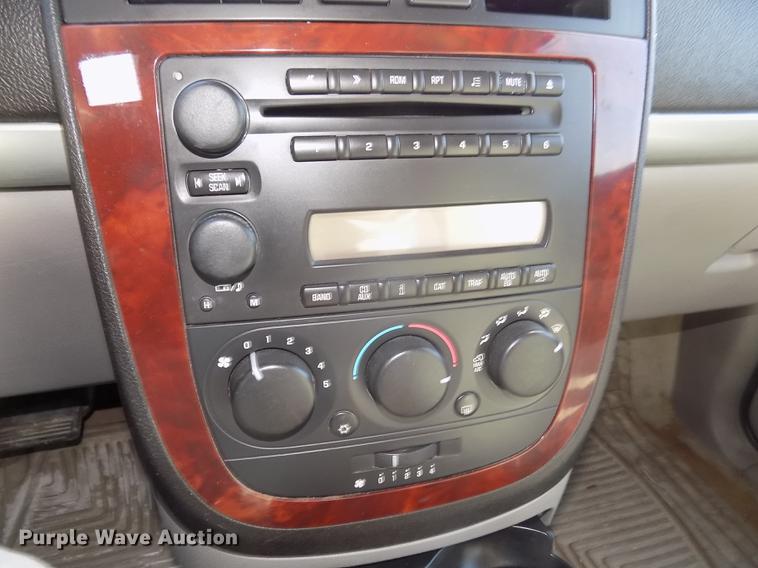 image for item DD2876 2007 Chevrolet Uplander LS Ext. van