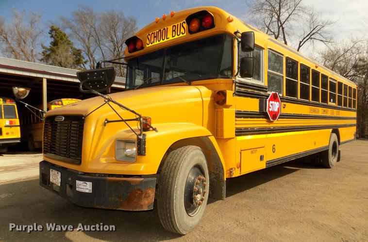 image for item DD2878 1999 Freightliner FS65 Blue Bird school bus