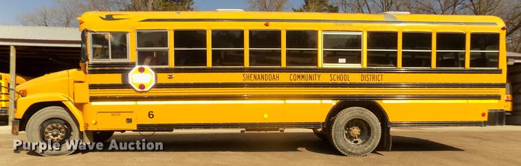 image for item DD2878 1999 Freightliner FS65 Blue Bird school bus