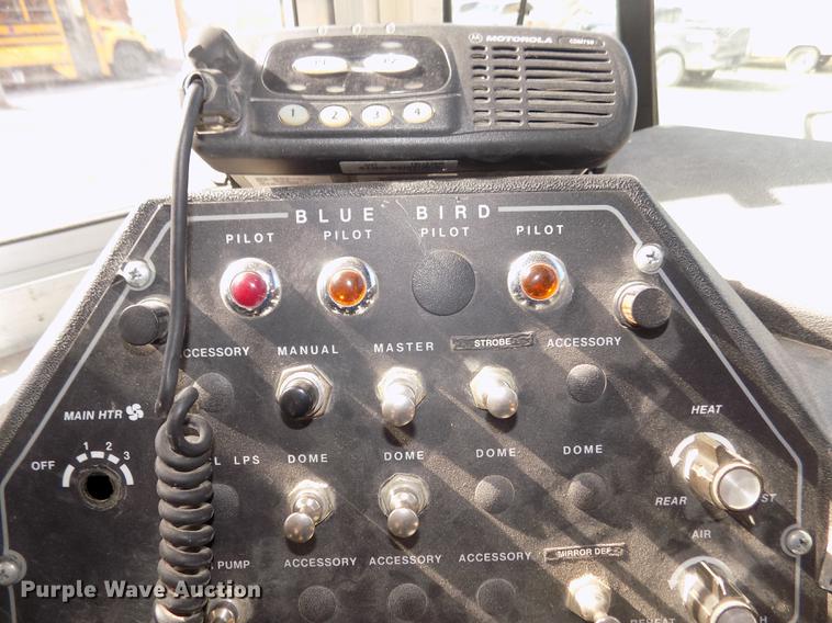 image for item DD2878 1999 Freightliner FS65 Blue Bird school bus