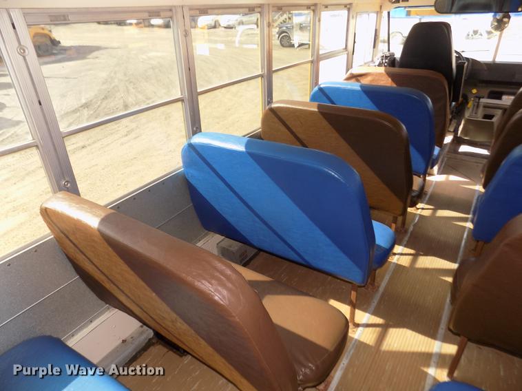 image for item DD2878 1999 Freightliner FS65 Blue Bird school bus