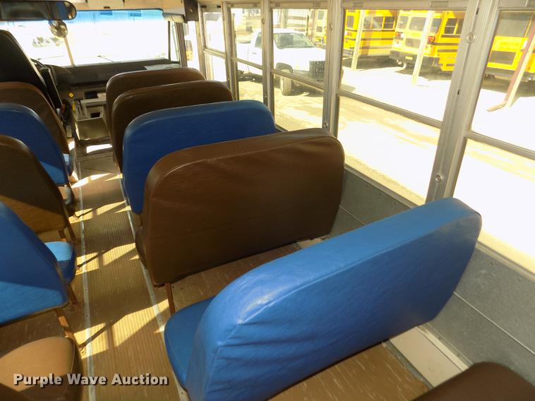 image for item DD2878 1999 Freightliner FS65 Blue Bird school bus