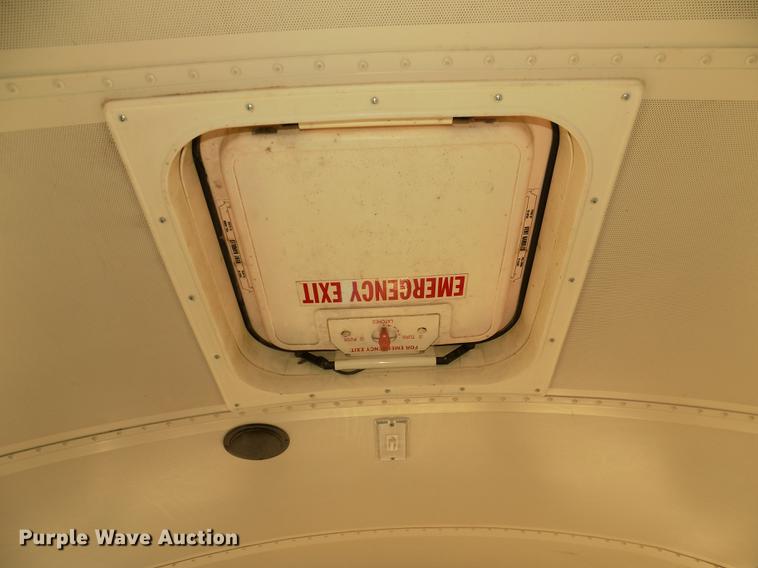 image for item DD2878 1999 Freightliner FS65 Blue Bird school bus