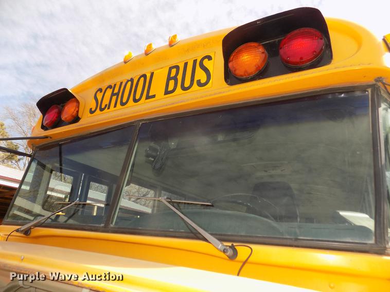 image for item DD2878 1999 Freightliner FS65 Blue Bird school bus