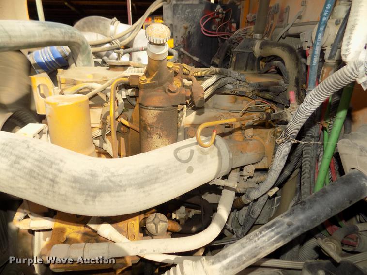 image for item DD2878 1999 Freightliner FS65 Blue Bird school bus