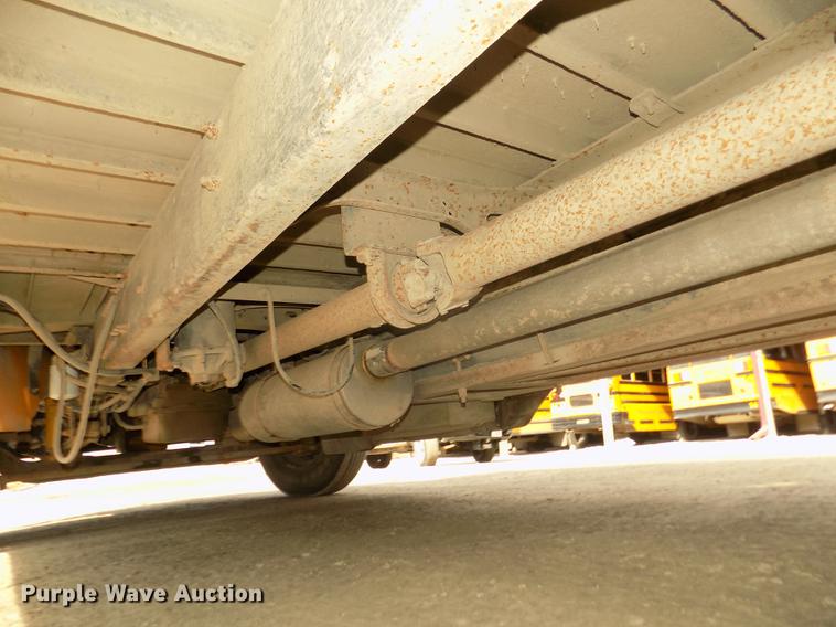 image for item DD2878 1999 Freightliner FS65 Blue Bird school bus