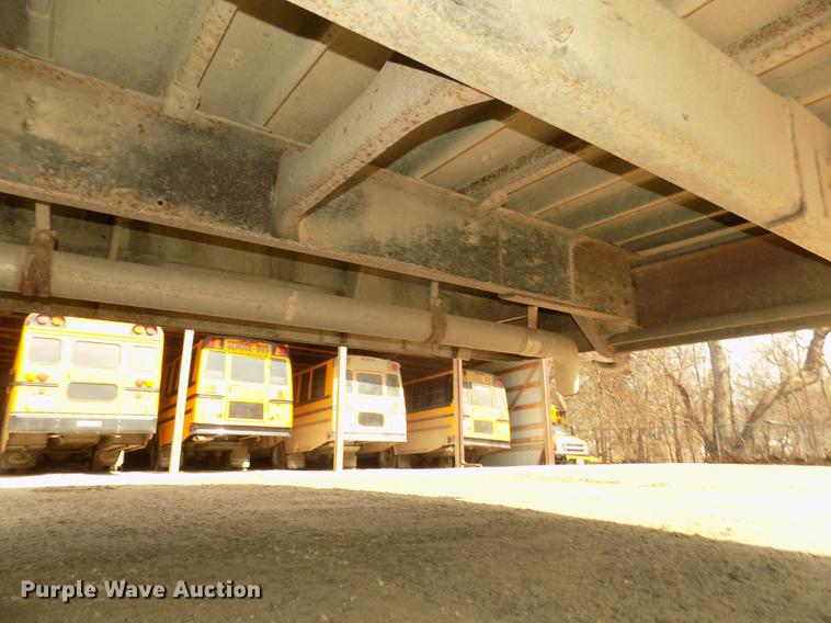 image for item DD2878 1999 Freightliner FS65 Blue Bird school bus