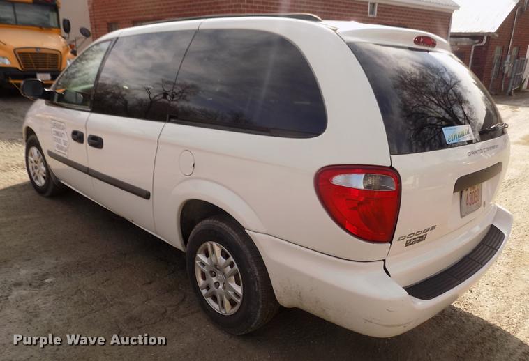 image for item DD2879 2006 Dodge Grand Caravan SE van