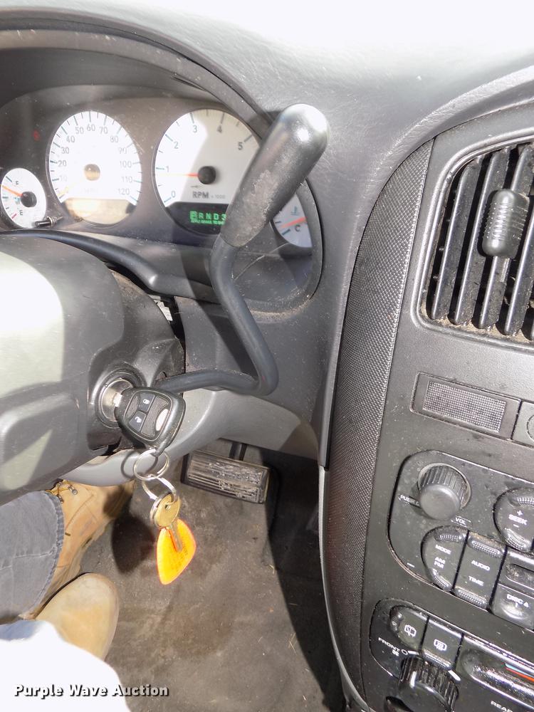 image for item DD2879 2006 Dodge Grand Caravan SE van