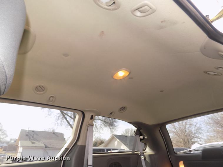 image for item DD2879 2006 Dodge Grand Caravan SE van