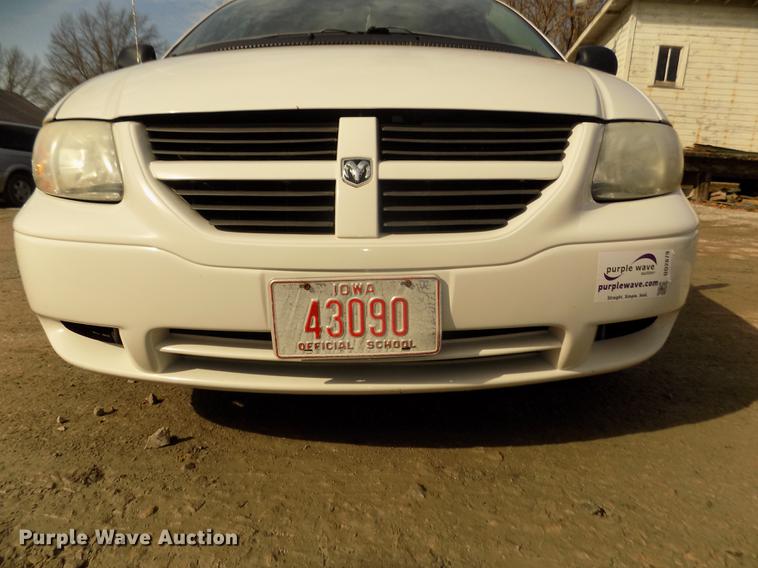 image for item DD2879 2006 Dodge Grand Caravan SE van