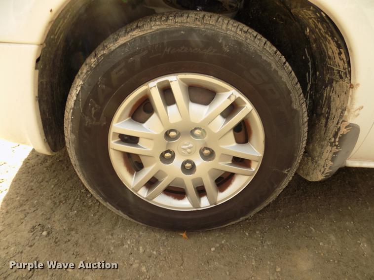 image for item DD2879 2006 Dodge Grand Caravan SE van