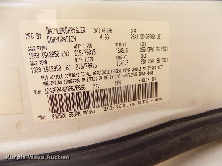 image for item DD2879 2006 Dodge Grand Caravan SE van