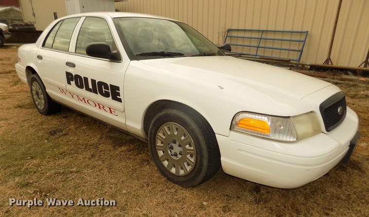image for item DD2887 2003 Ford Crown Victoria Police Interceptor